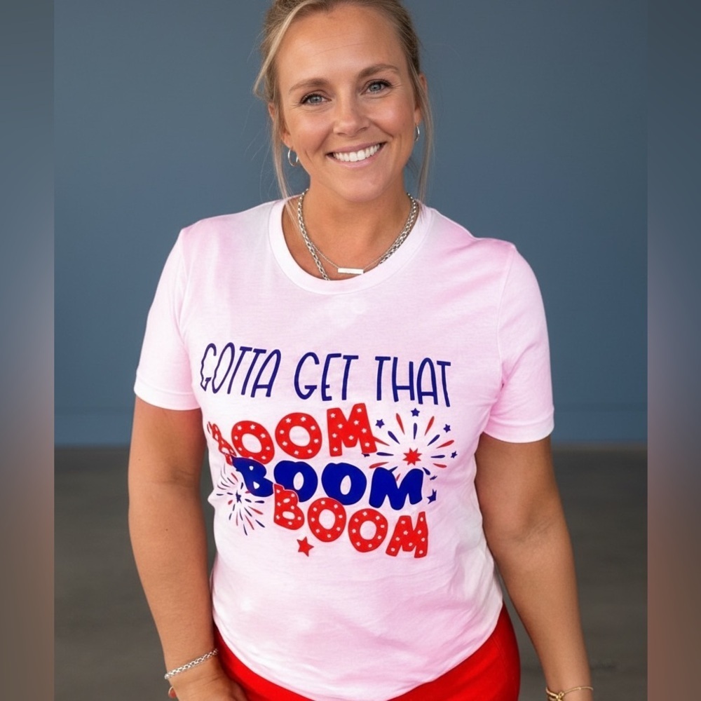 Pink Graphic Tee with Boom Boom Print women’s size L